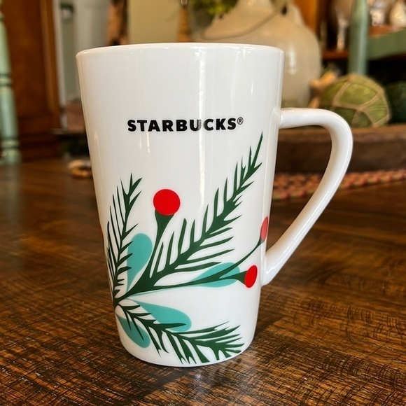 Starbucks‎ Christmas coffee mug. - Picture 1 of 8